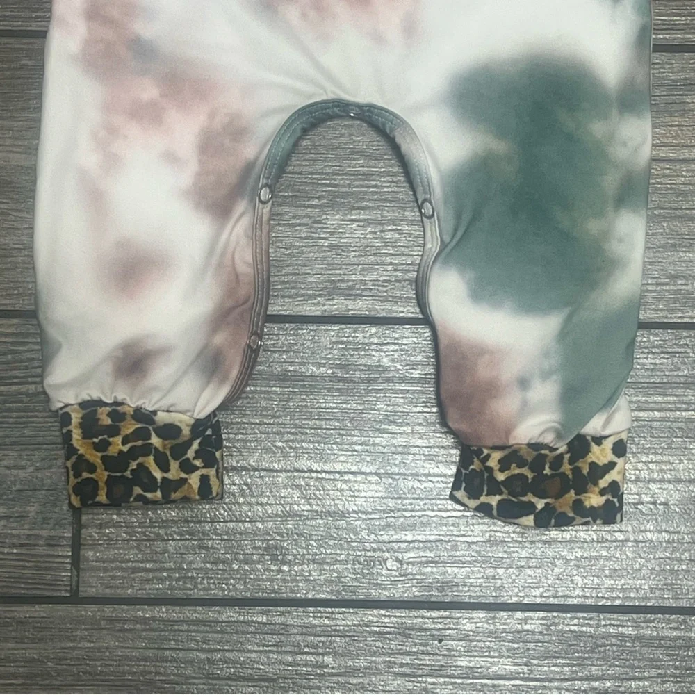Ily Lily Boutique Romper 6-9 months Leopard & Tye Die One Piece Outfit Snaps
